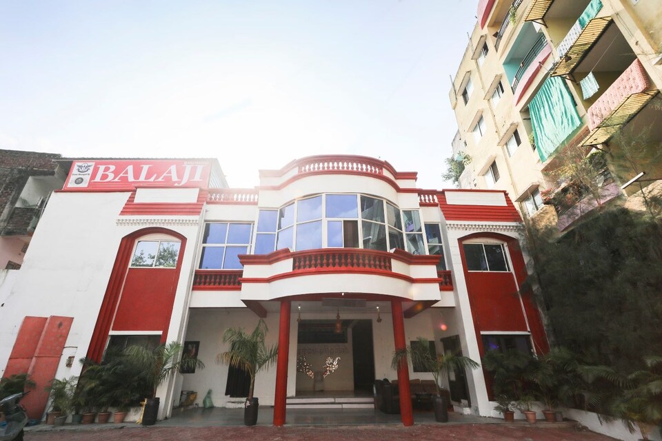 live as IND432, Rajender Nagar, Indore