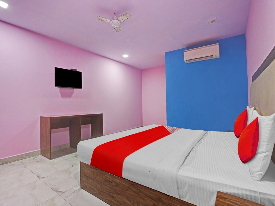 Live on DEL2297 , Kalkaji Delhi, Delhi