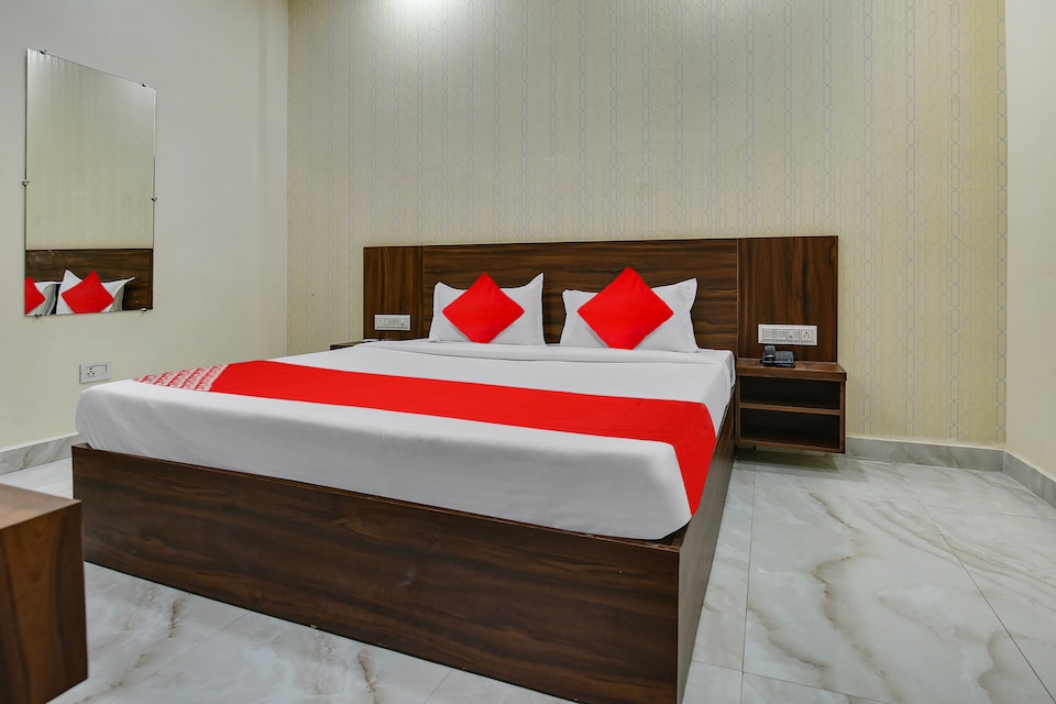 Hotel O Shiva Residency, Golden Temple Road Amritsar, Amritsar