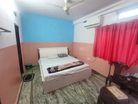 Shree Hotel and Restaurant 