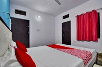 Shree Hotel and Restaurant 