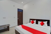 Hotel O Hardwari