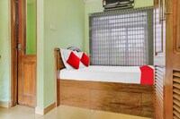 OYO Flagship Shade Tourist Home