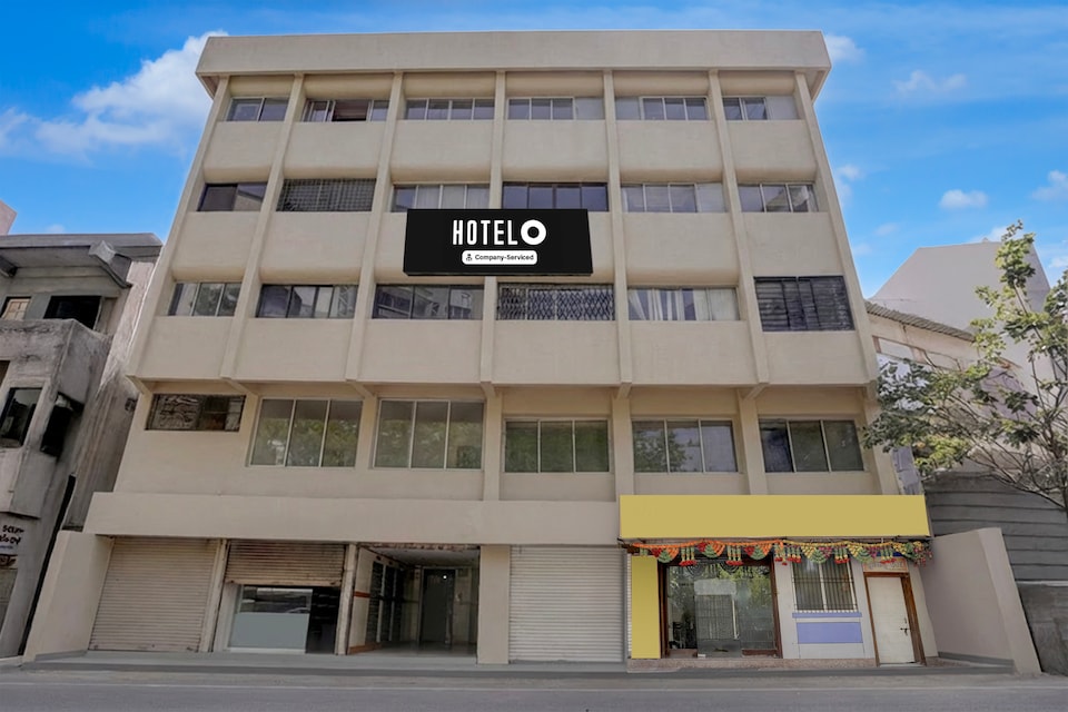 Hotel O MG Road Crossway Formerly Ravi Palace, Limda Chowk Rajkot, Rajkot