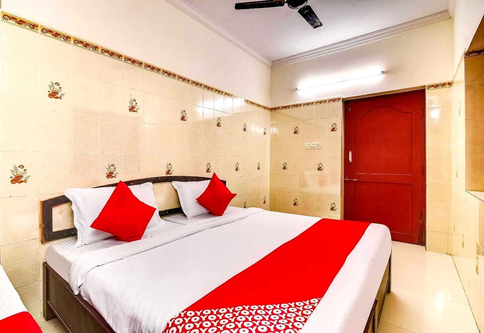 OYO Flagship SLV Residency, Tiruchanur Road Tirupati, Tirupati
