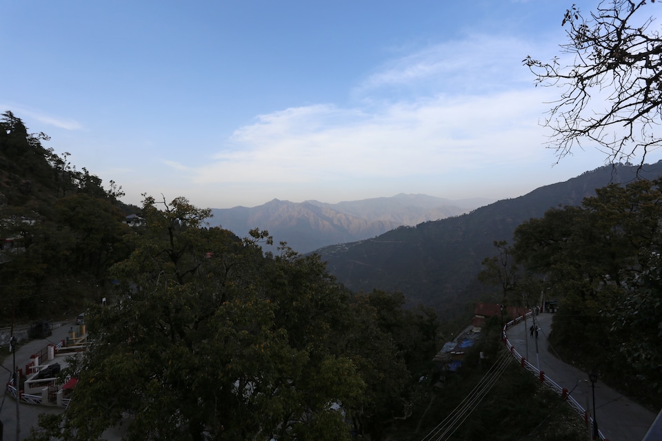 OYO 1688 Hotel Emerald Heights, Camels Back Road Mussoorie, Mussoorie