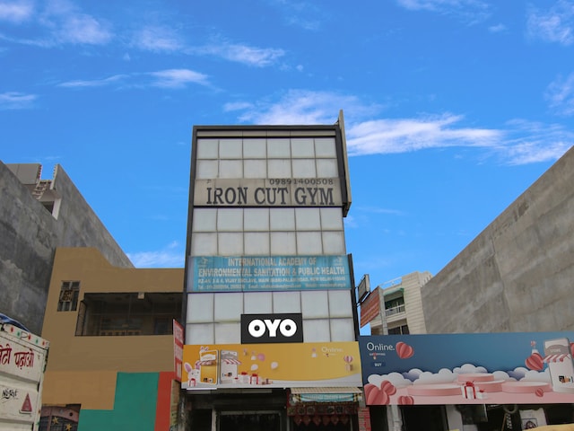 Hotel O Paradise Inn