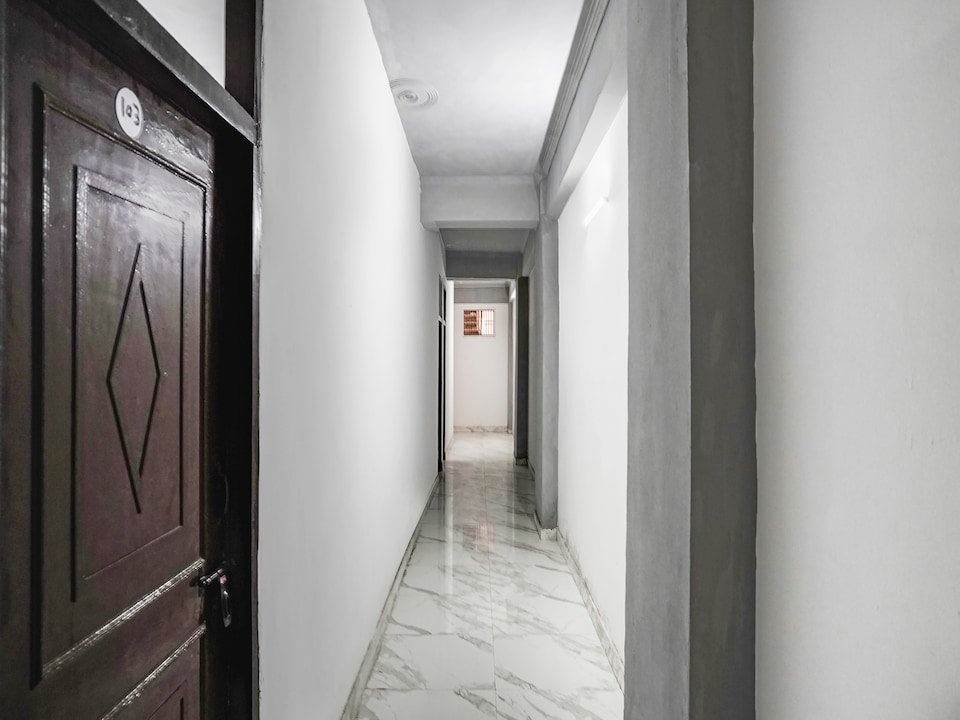 Hotel O MS , Noida City, Noida