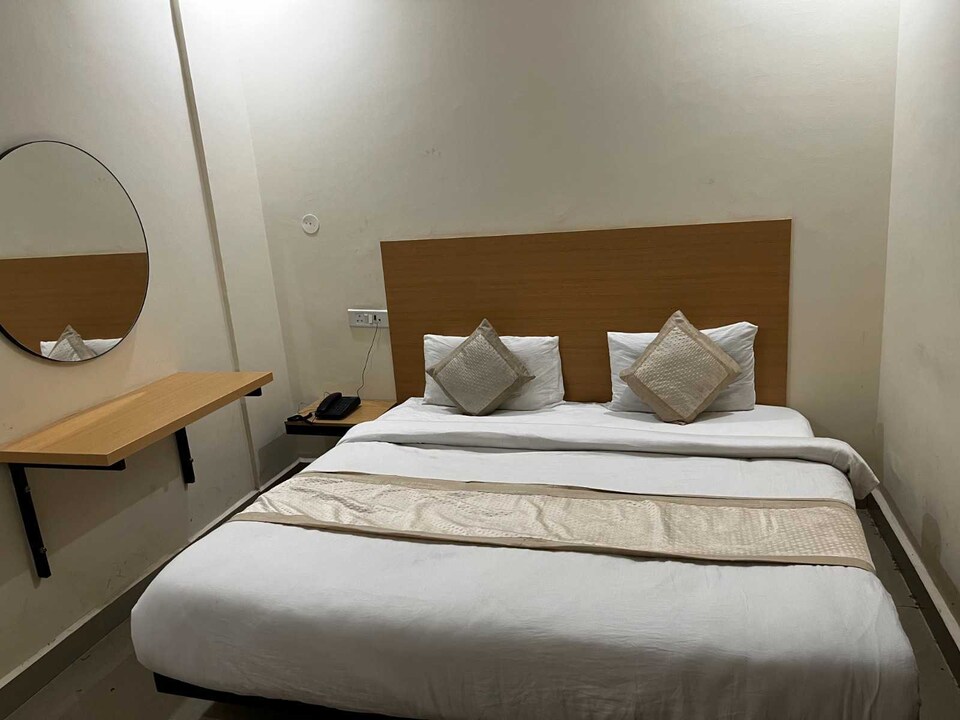 OYO Flagship 813691 Four season, Civil Lines - High Court, Prayagraj