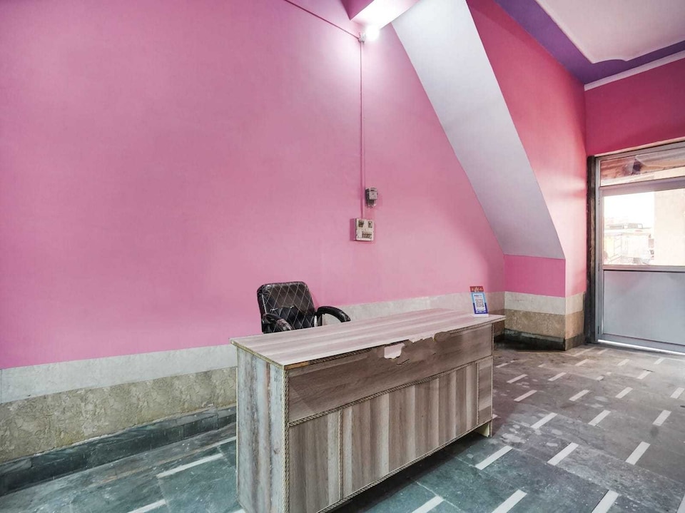 Hotel O Blue Moon Hotel, Ghaziabad City, Ghaziabad