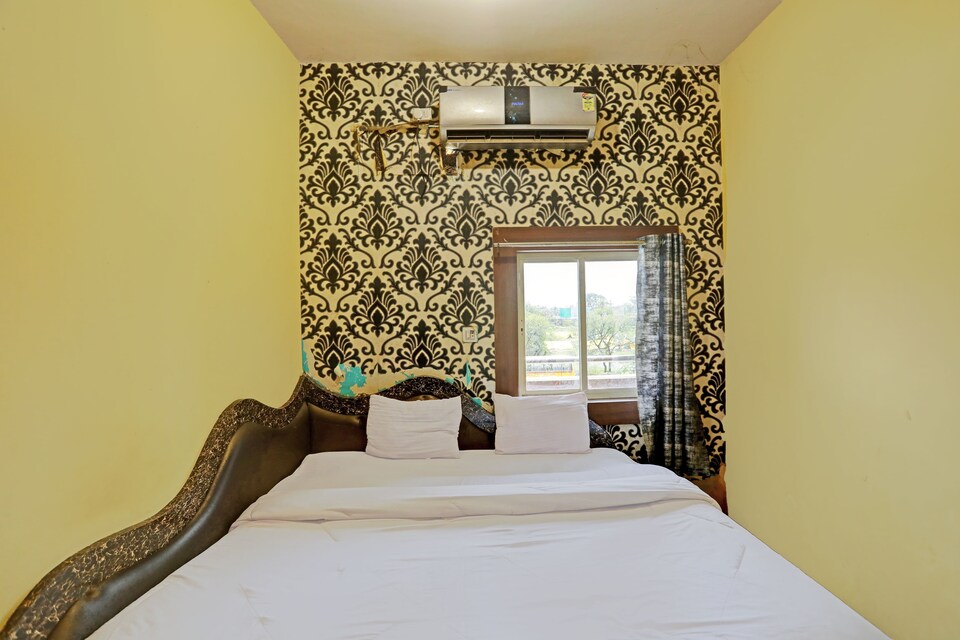 SPOT ON Skydew Oyo Hotel, Sehore, Sehore