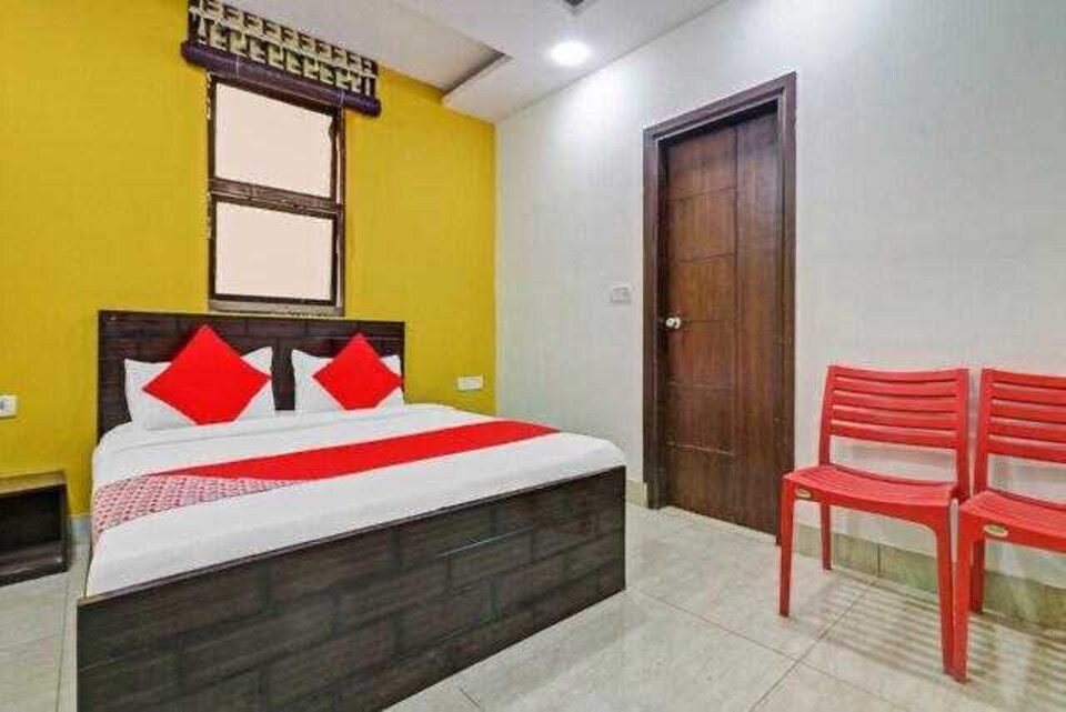 POP 81378F Shoolin Residency , Anand Vihar Delhi, Delhi