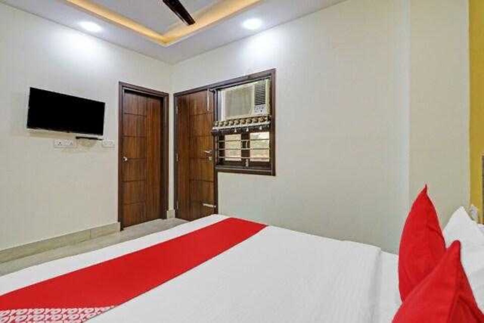 POP 81378F Shoolin Residency , Anand Vihar Delhi, Delhi