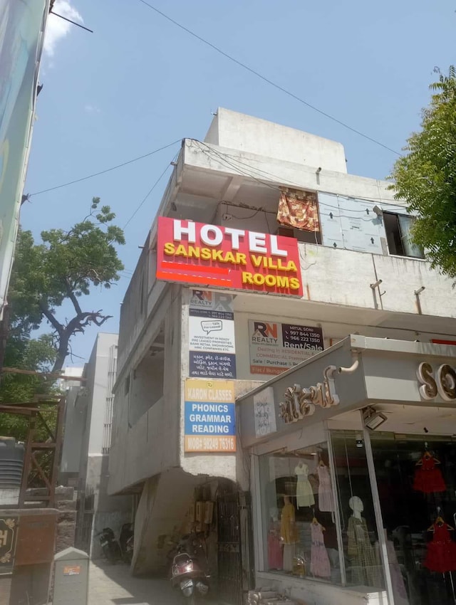 OYO 813797 Hotel Sanskar Villa