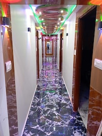 OYO 813797 Hotel Sanskar Villa