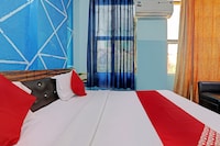Hotel O WHITE SWAN
