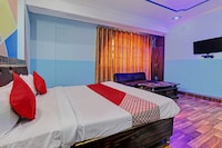 Hotel O WHITE SWAN