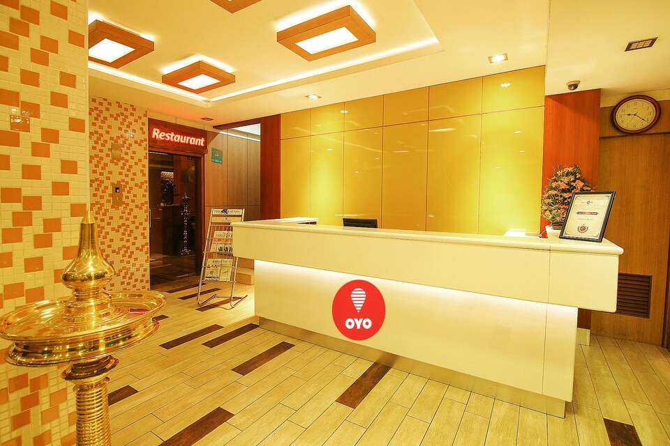 OYO Rooms 012 MG Road South Junction, MG Road Kochi, Kochi