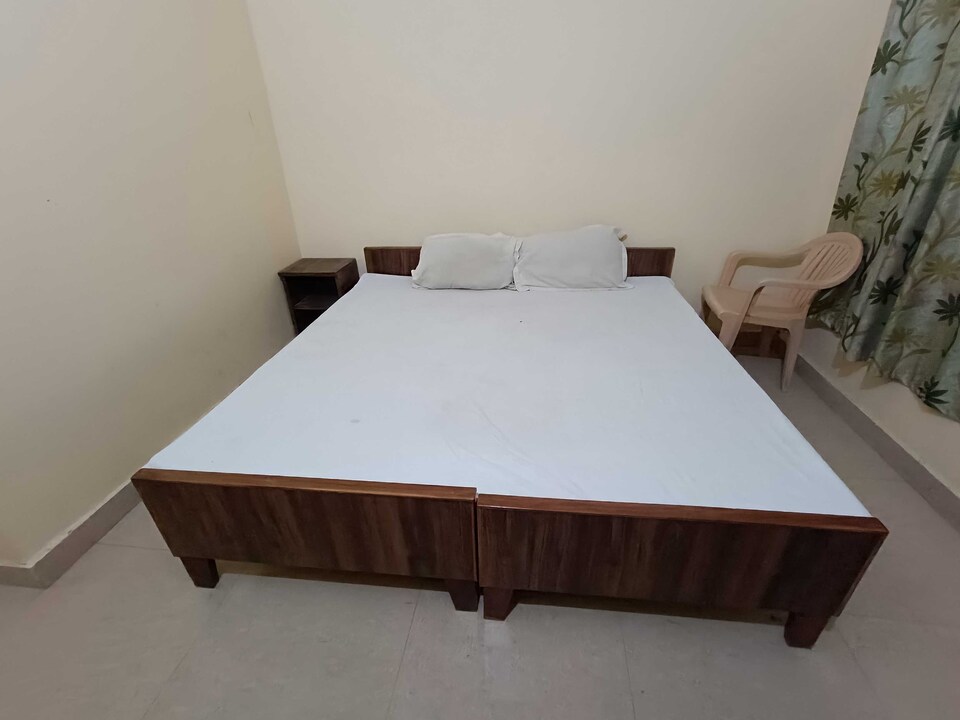 OYO Home Chaa Bhaiya Homestay, Ayodhya, Ayodhya