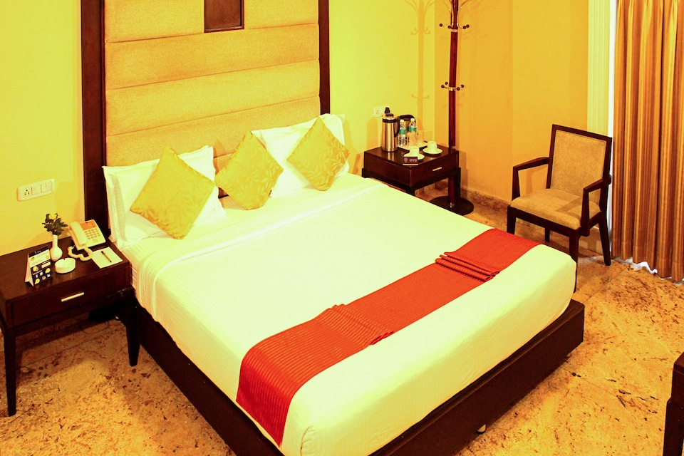 OYO Premium 015 Near Mysore Palace, Mysore City Center, Mysore