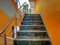 OYO 813893 Hotel Siddhi Vinayak