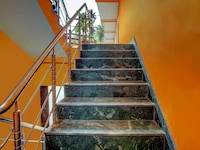 OYO 813893 Hotel Siddhi Vinayak