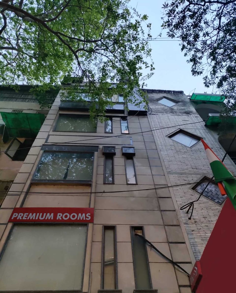 Live on Del4003, Kalkaji Delhi, Delhi