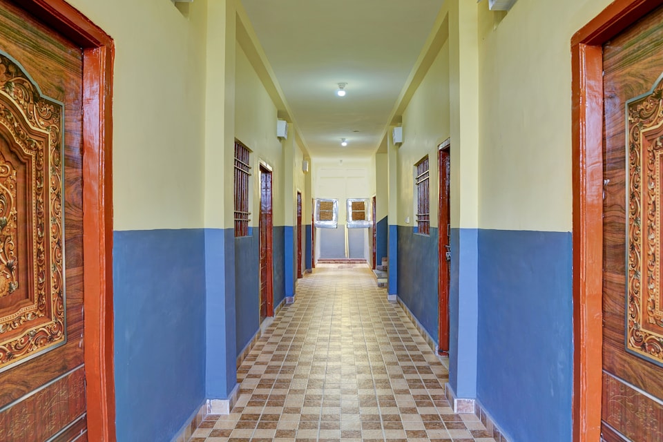 Hotel O Blue Diamond, Tatibandh Road, Raipur