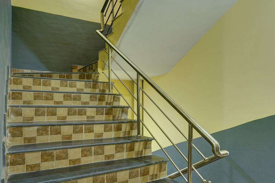 Hotel O Blue Diamond, Tatibandh Road, Raipur