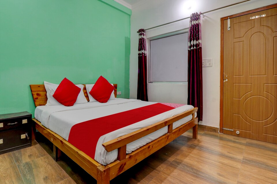OYO Flagship Hotel Mount View, Rajpur Road Dehradun, Dehradun