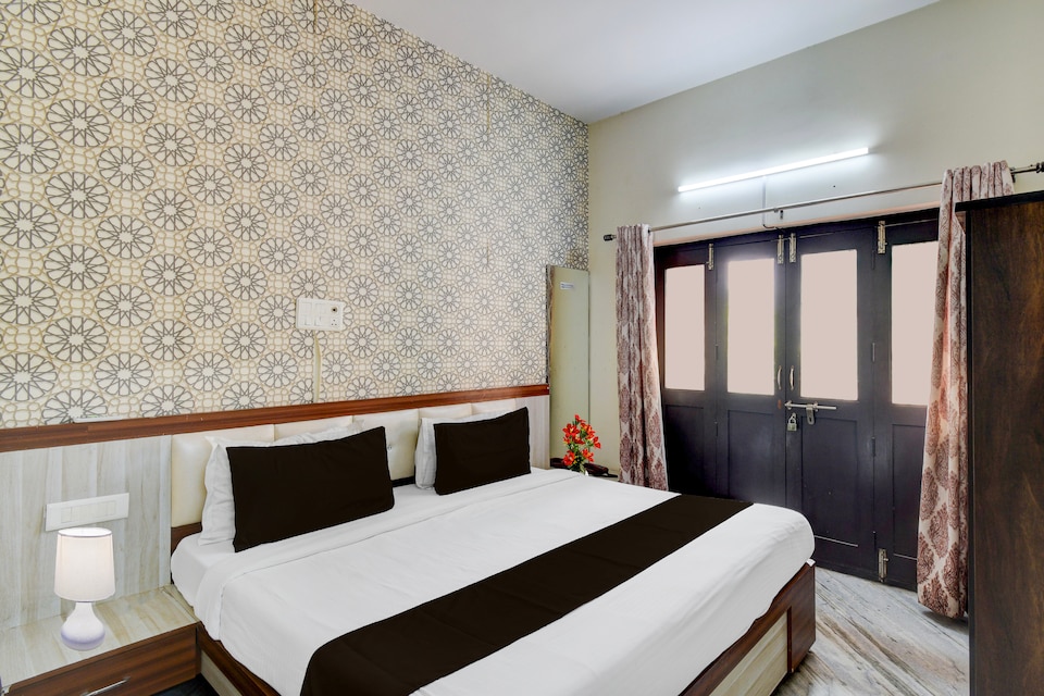 Collection O Hyderabad Hitech City Formerly Night Eye, Hitech City Hyderabad, Hyderabad