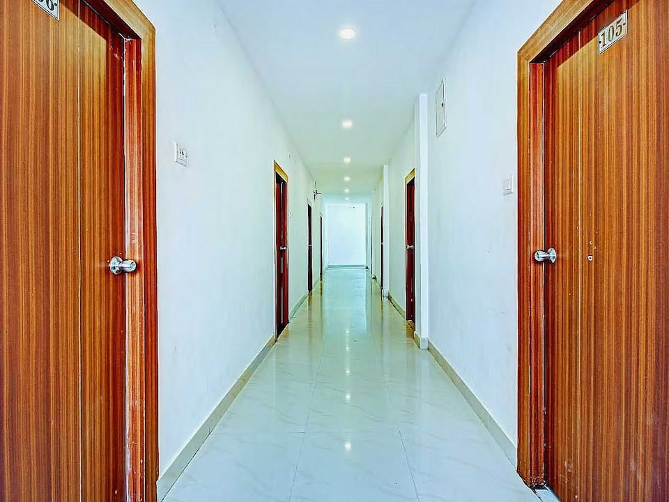 Hotel O Meridian Grand, Shamshabad, Hyderabad