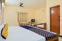 Hotel O Vel Vel Guest House