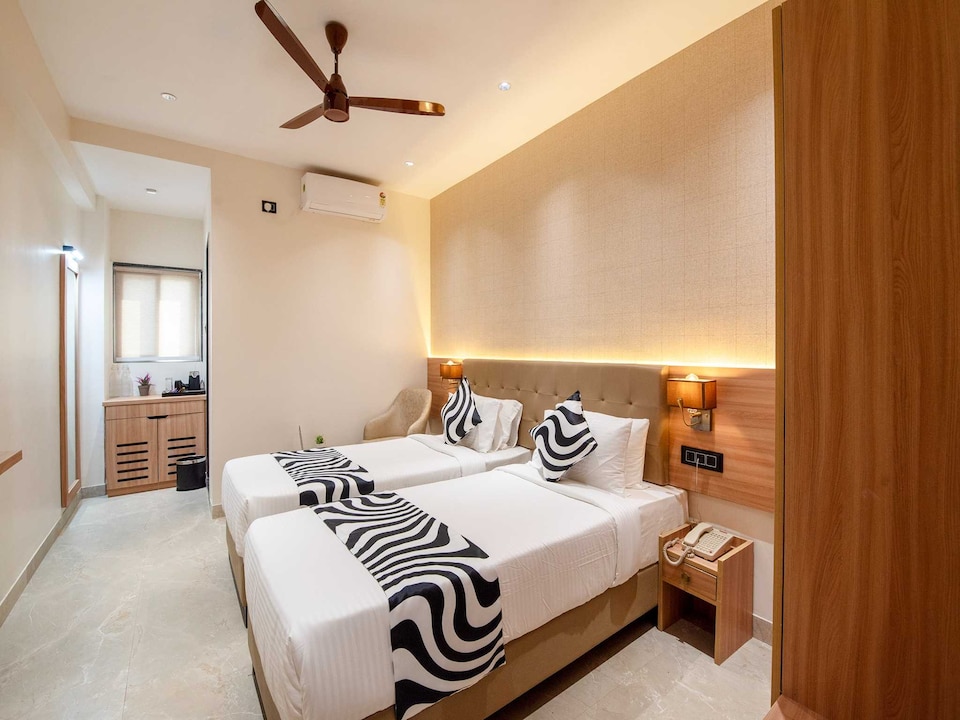 Palette Hotel Pune, MIDC Chinchwad, Pimpri Pune, Pune