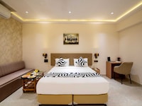 Palette Hotel Pune, MIDC Chinchwad