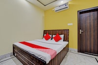 SPOT ON Hotel Roya Palace