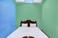 OYO 814100 Shahid Bhagat Singh Family Dhaba