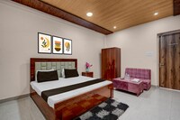 Hotel O Takrohi Hospital Road Formerly Madhuraj Palace