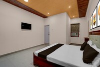 Hotel O Takrohi Hospital Road Formerly Madhuraj Palace