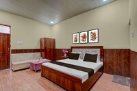 Hotel O Takrohi Hospital Road Formerly Madhuraj Palace