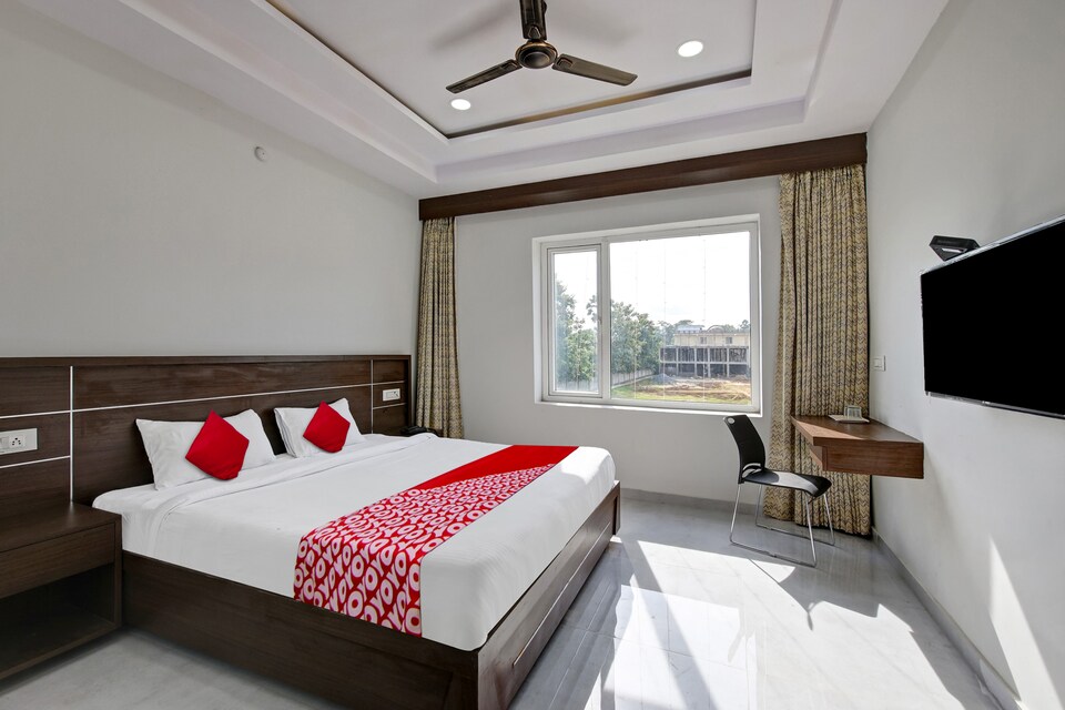 HOTEL NAKSHATRA, Nad Visakhapatnam, Visakhapatnam