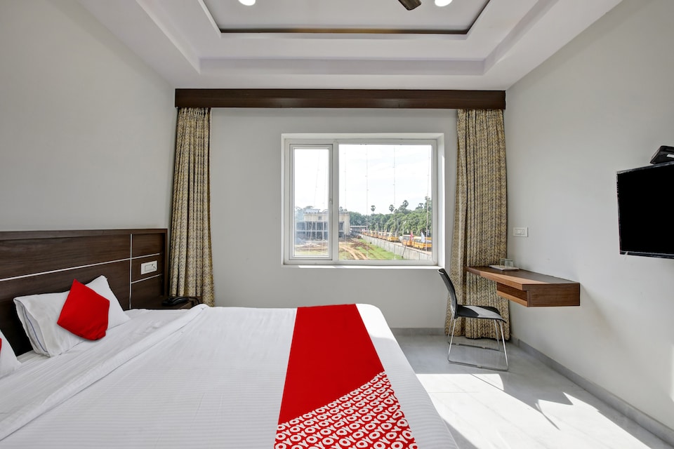 HOTEL NAKSHATRA, Nad Visakhapatnam, Visakhapatnam