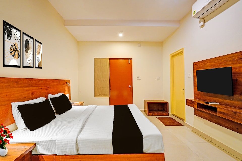 Super Townhouse Banaswadi Railway Station Formerly Davis Inn, Kalyan Nagar Bangalore, Bangalore