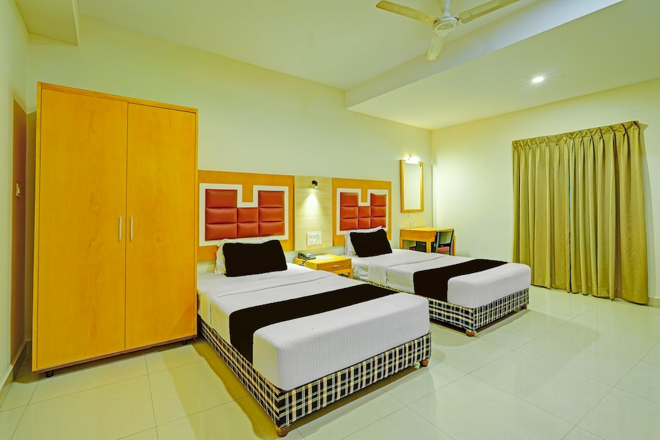 Super Townhouse Banaswadi Railway Station Formerly Davis Inn, Kalyan Nagar Bangalore, Bangalore