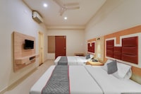 Townhouse Banaswadi Railway Station Formerly Davis Inn