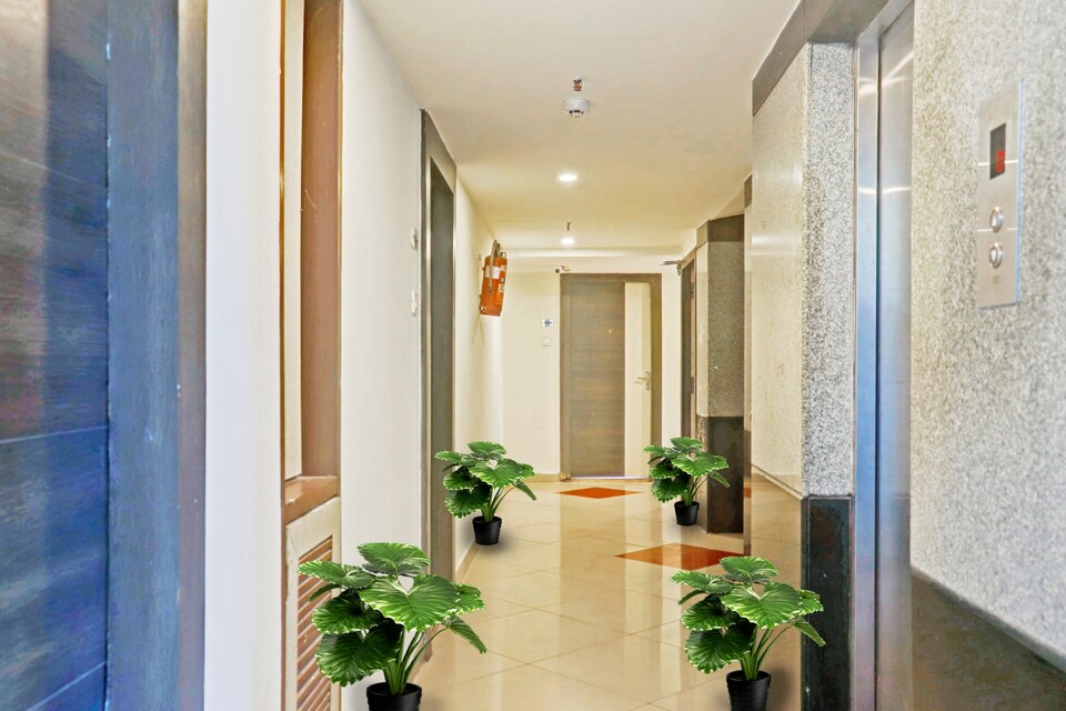 Collection O Hotel Golden Way, Governorpet Vijayawada, Vijayawada