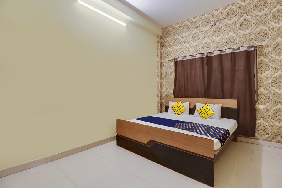 hotel O  hotel Vaishnavi , Vijay Nagar - Jabalpur, Jabalpur