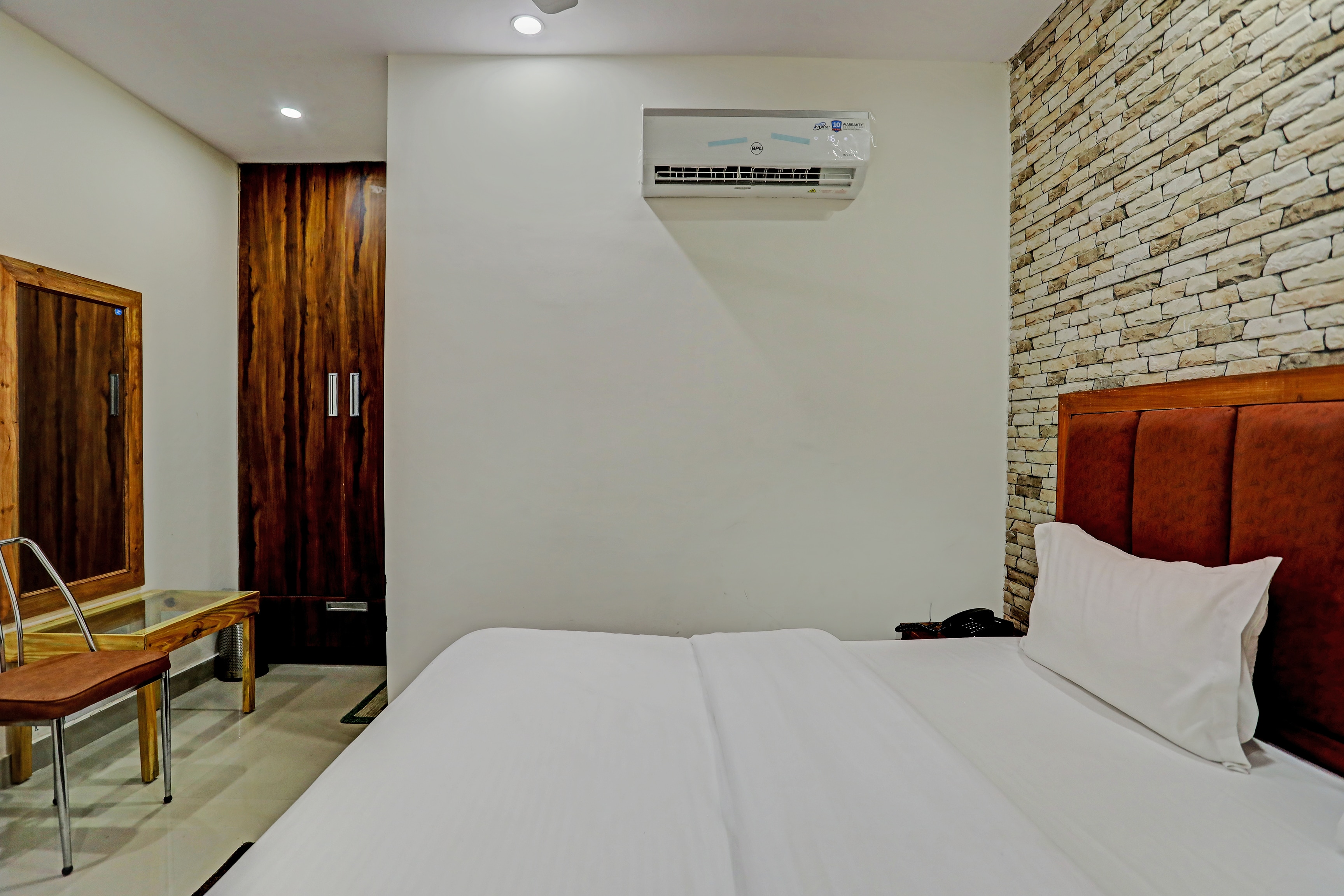 OYO Homes Satyam Home Stay, Home Mohali, Book ₹888 OYO