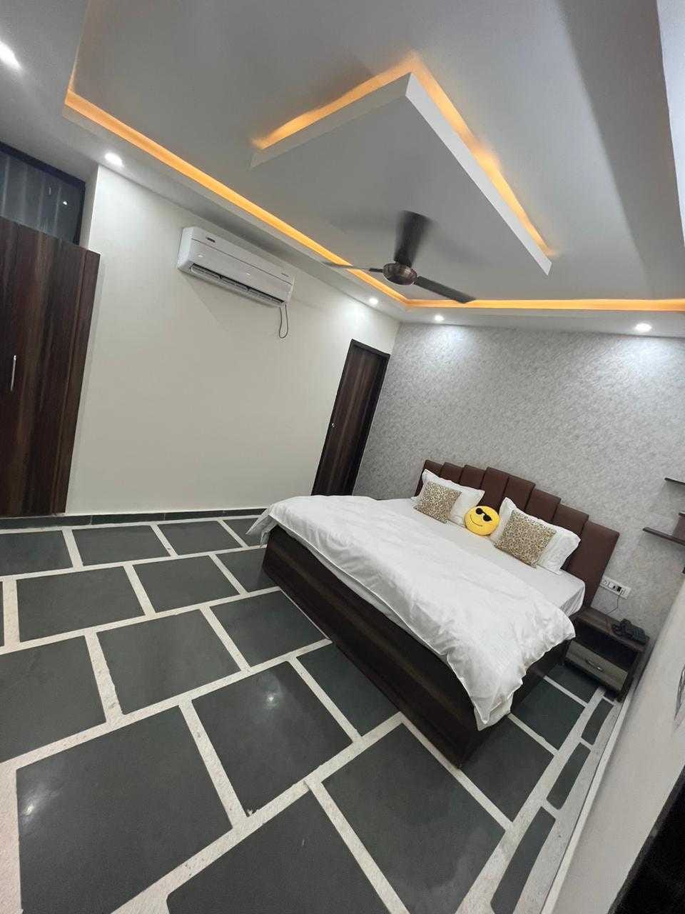 Hotel O Yaduvanshi, Faridabad, Faridabad