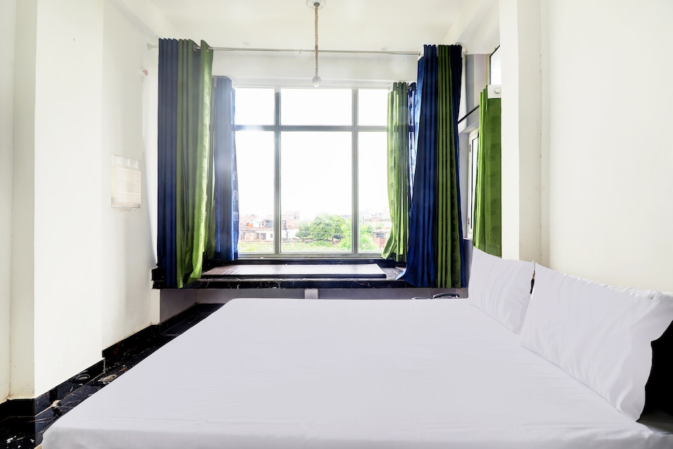 OYO  Ananya Hotel & AYURVEDA HWC, Etawah, Etawah